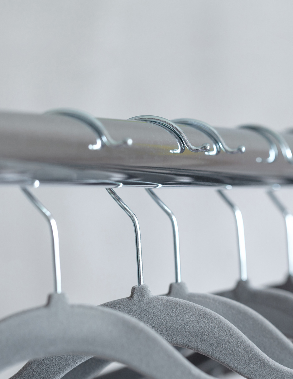 AGBOX Ganchos Perchas Ropa Terciopelo Premium 50 Pzas Gris AG-GANTEG.