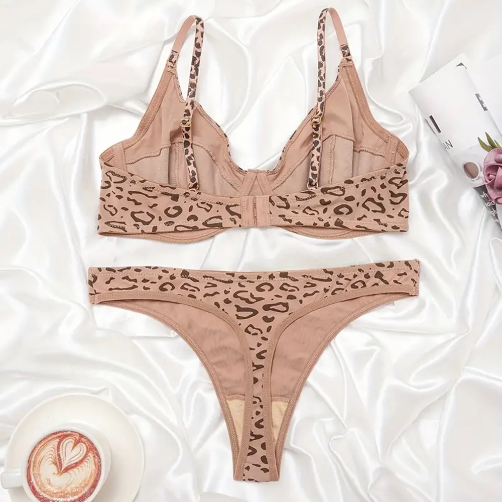 Conjunto de lenceria Bra y Panties Leopardo
