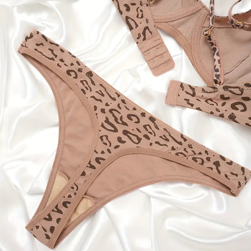 Conjunto de lenceria Bra y Panties Leopardo