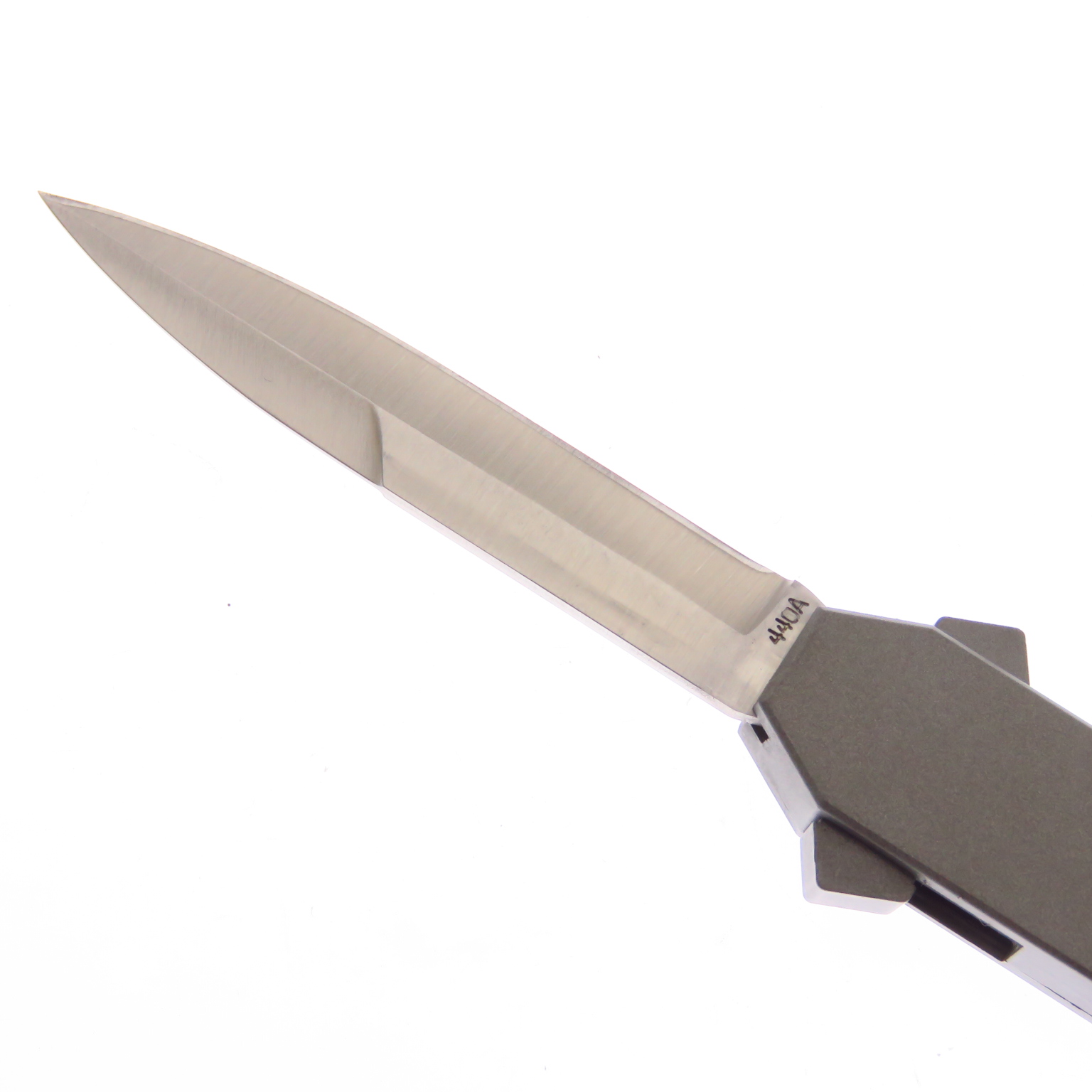 Akcf16bg Akc Navaja Otf F16 Auto Italiana De Boton F Plano