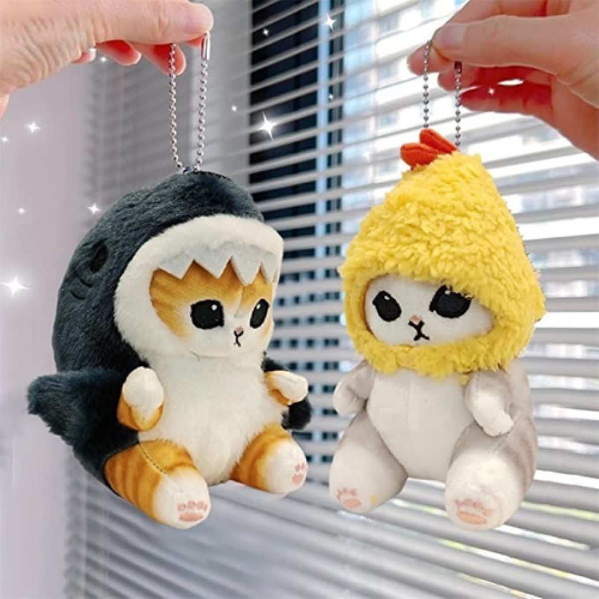 Gato Gatito Michi De Peluche Con Disfraz 13 cm