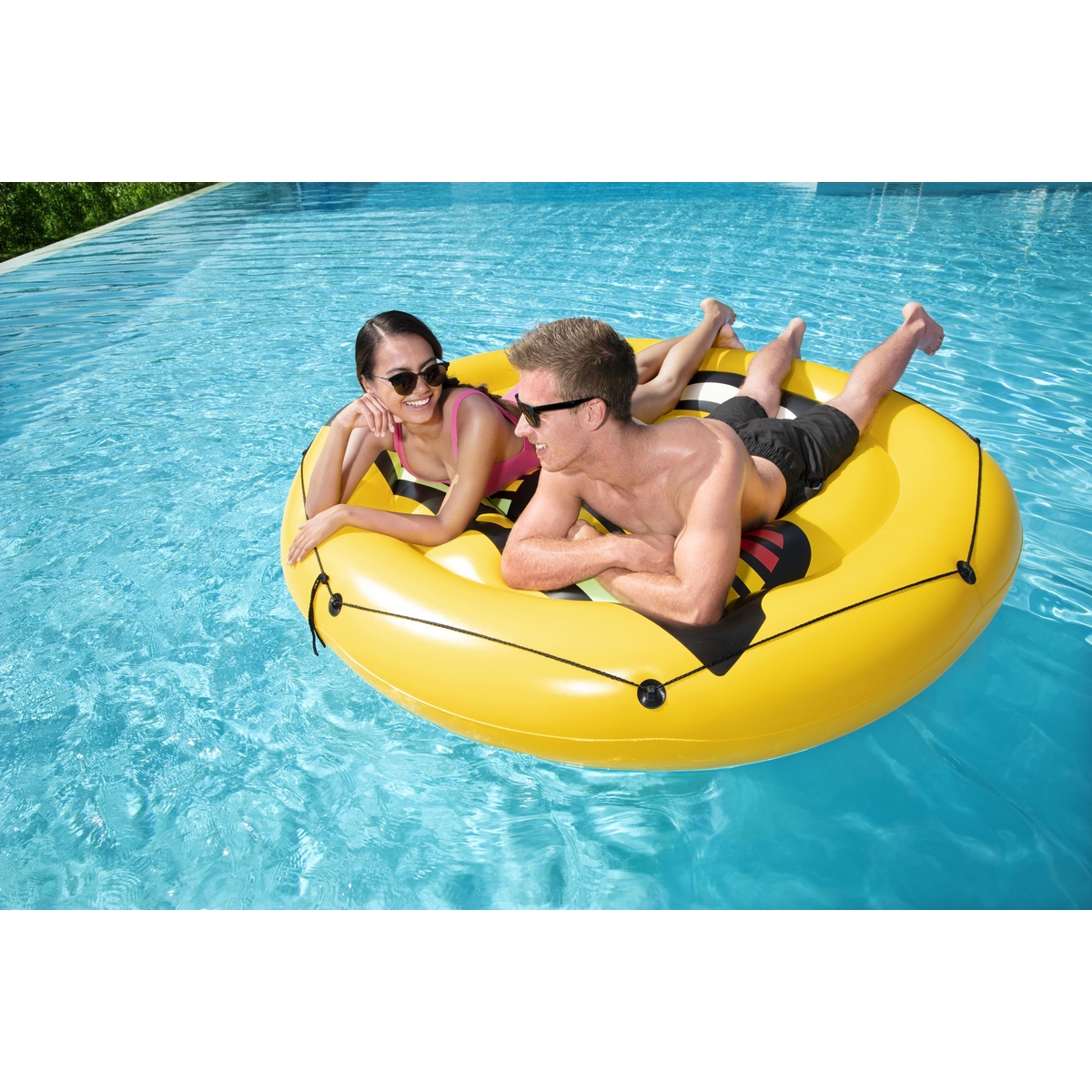 Cama inflable circular 1.88 metros figura emoji sonriente amarilla adulto caja (1)