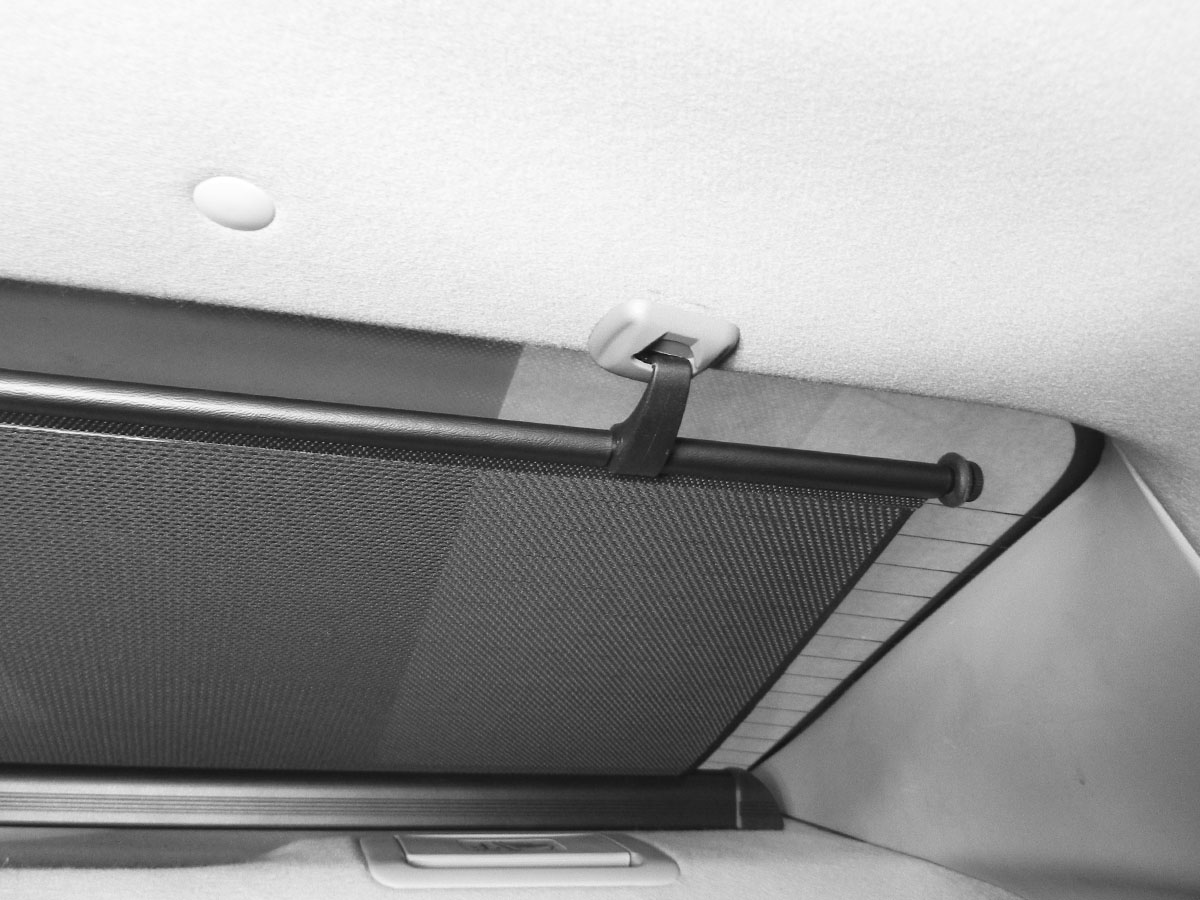 Cortina Parasol Medallón Premium Universal Autos 100 X 56 Cm