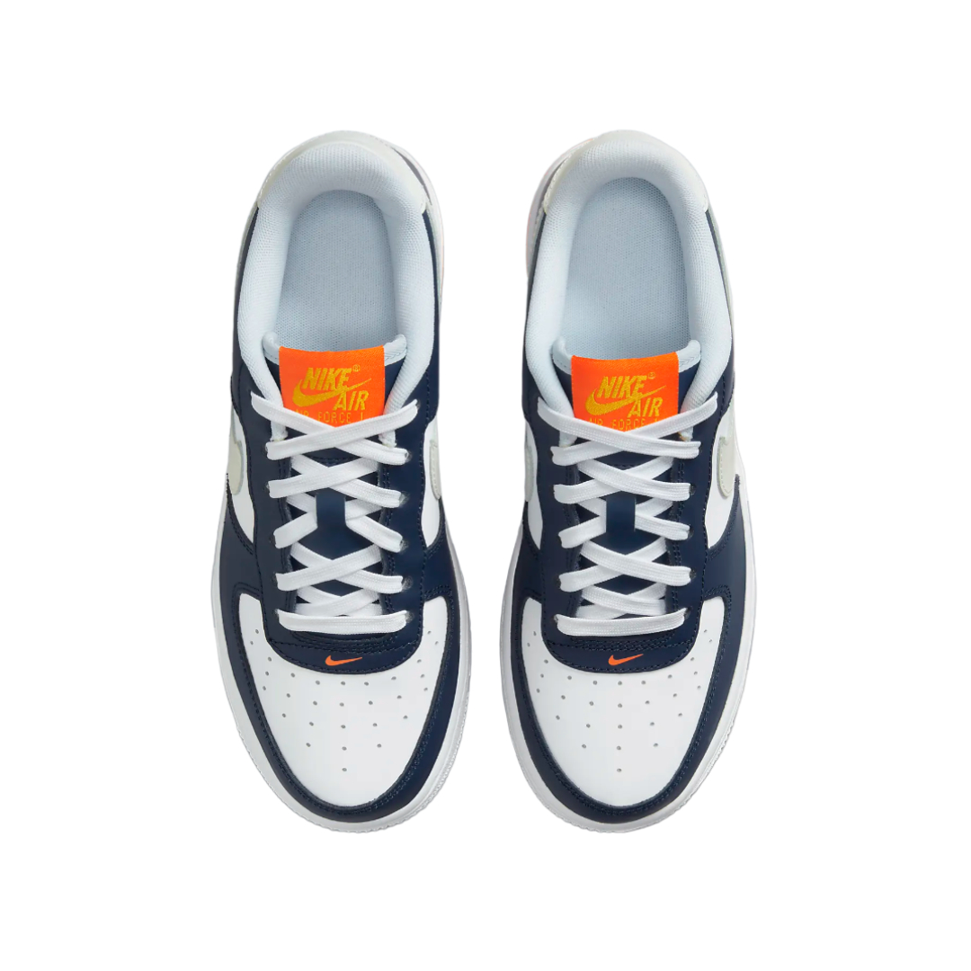 Tenis Nike Air Force 1LV8 FN7239 410