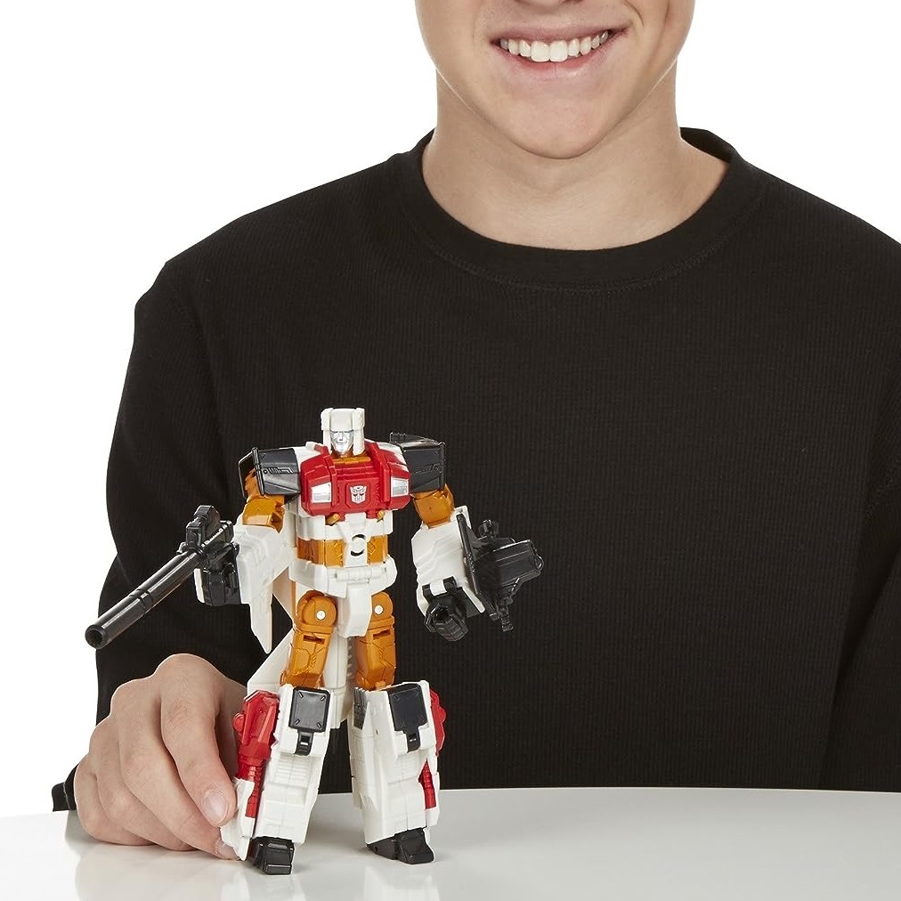  Transformers Combiner Wars Voyager Silver Bolt Hasbro