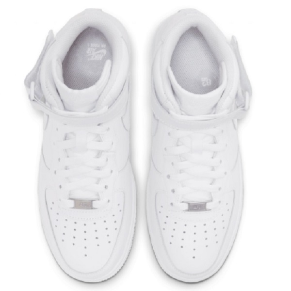 Tenis Nike Air Force 1 Mid Blanco Mujer .