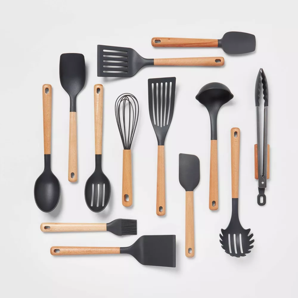 Set de utensilios de cocina de 13 piezas, color gris y marrón