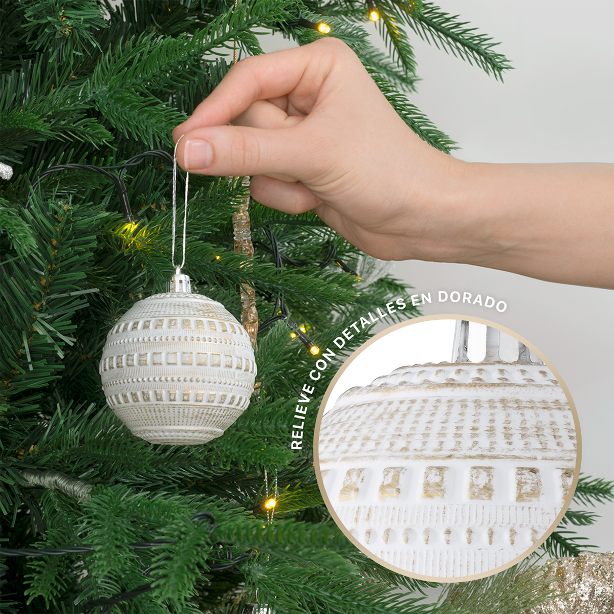 Set con 6 Esferas Decoración Navideña 8 cm Adornos para Árbol de Navidad (Blanca - Dorado) ESQUIMAL.