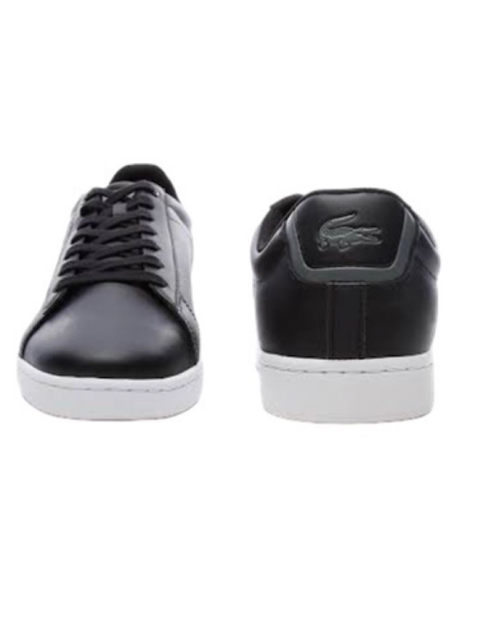 TENIS LACOSTE CARNABY BL21 NEGRO CON BLANCO TALON GRIS MODELO 2