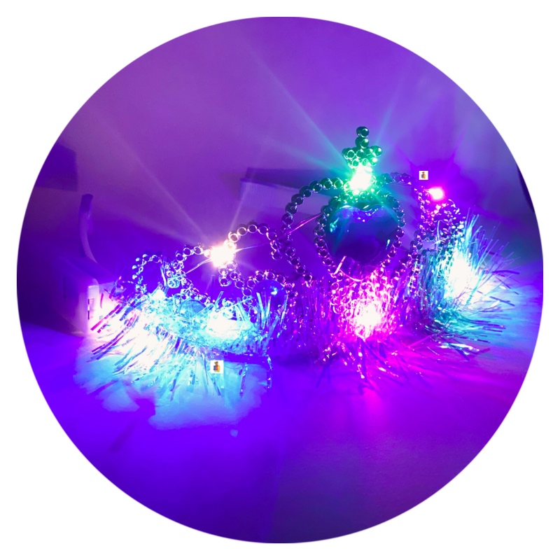 10 Diadema Corona Con Pedrería Escarchada Y Luces Led