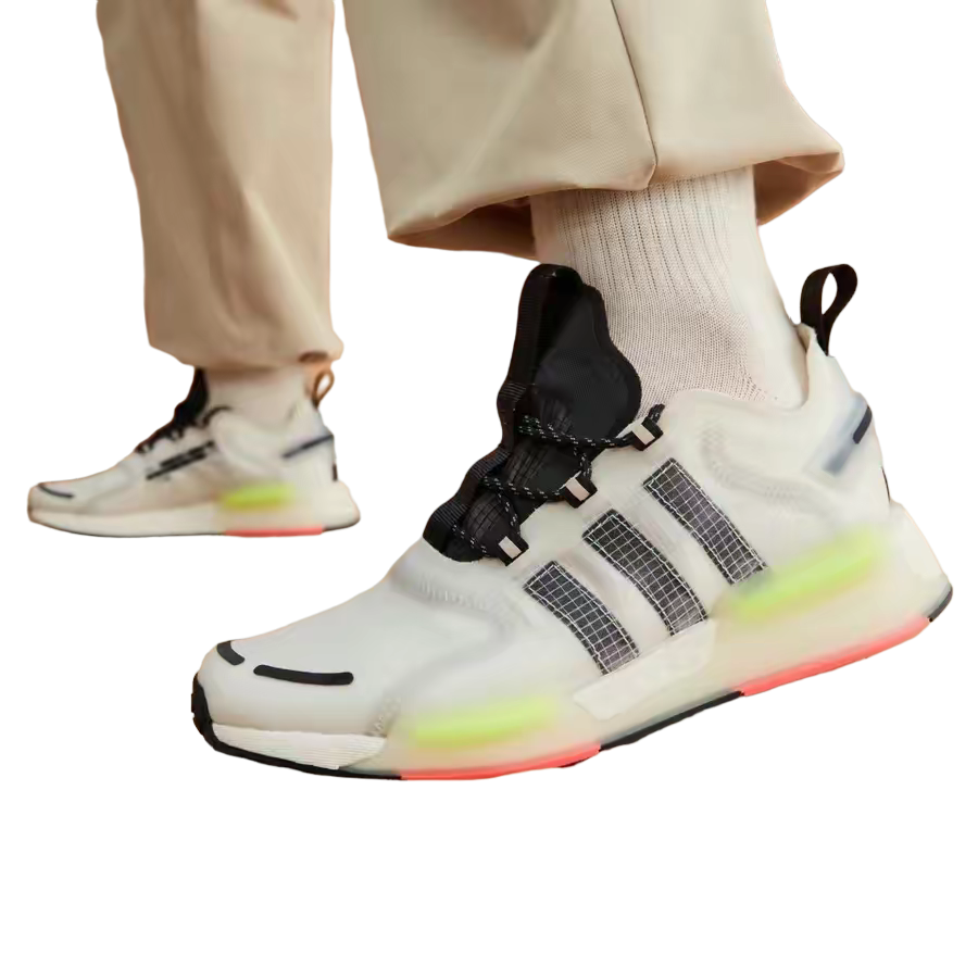 TENIS ADIDAS NMD V3 UNISEX.