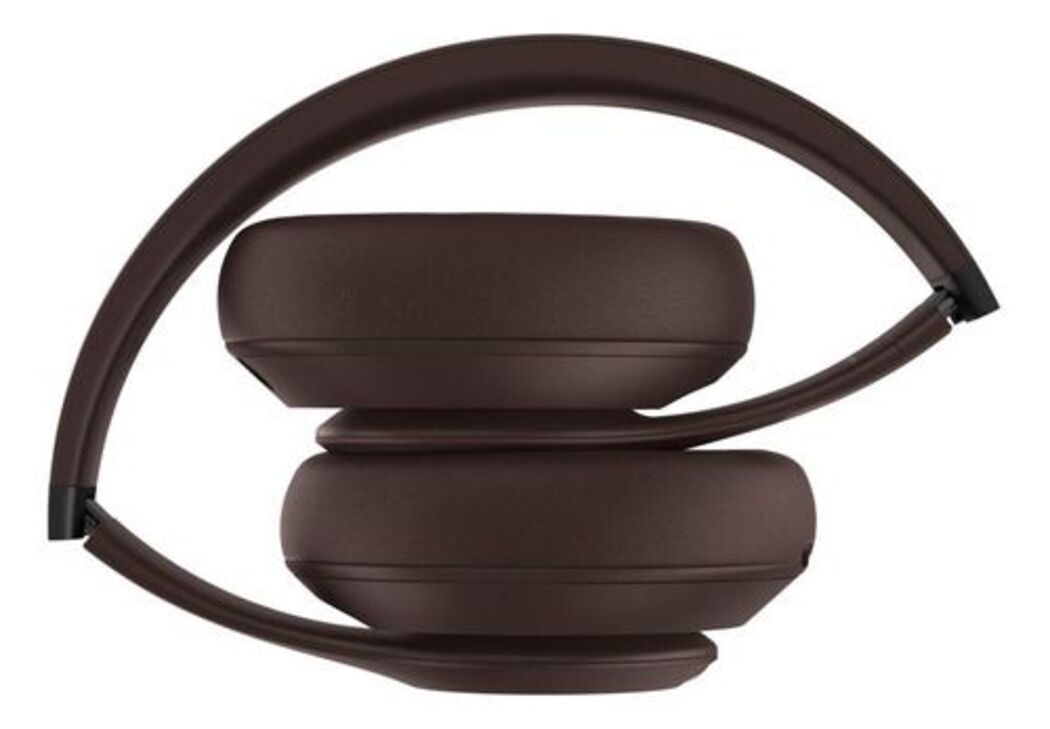 Audífonos Beats Studio Pro Café Oscuro Cancelación de Ruido