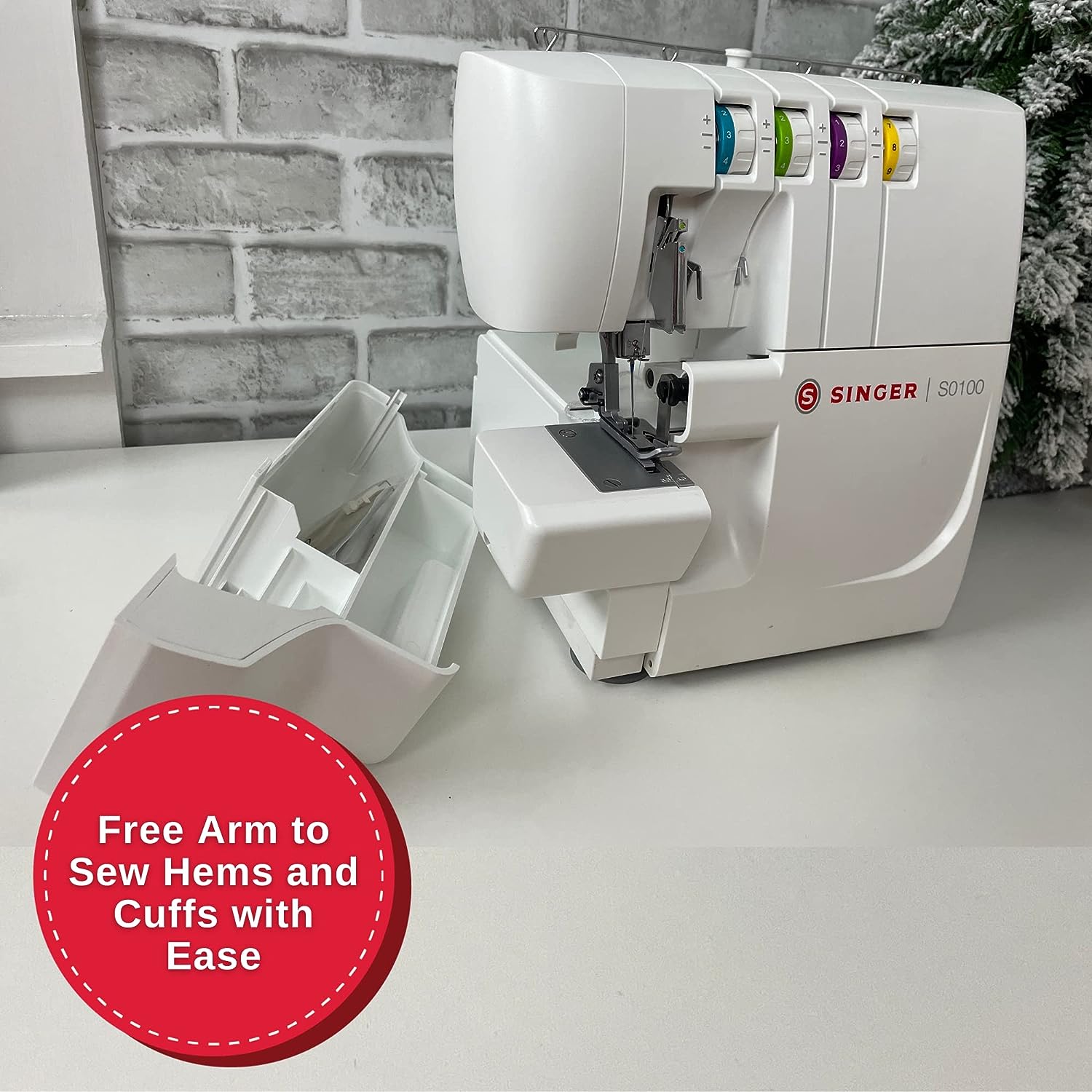 Maquina de Coser Overlock 4 hilos marca Singer