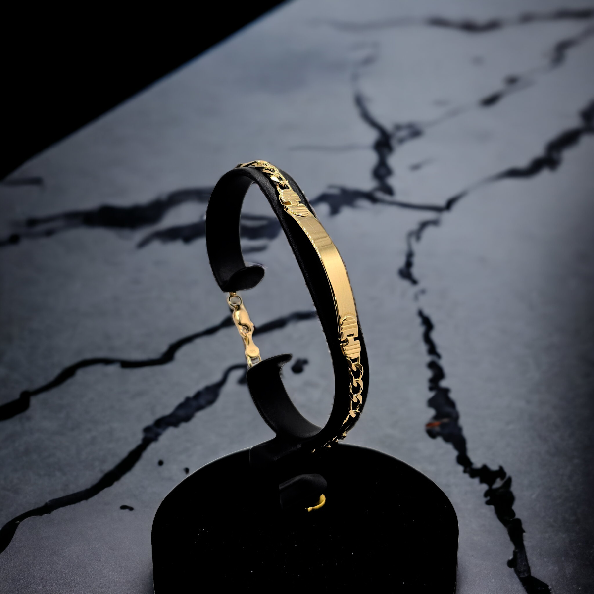 Esclava de oro 10k con placa hombre tejido figaro