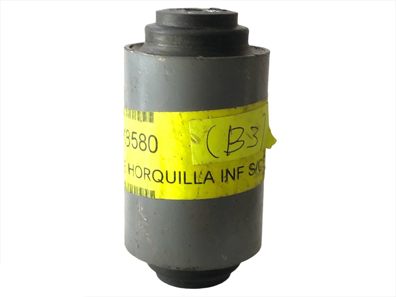 Buje Horquilla Inferior Sin Ceja Para Urvan *Bull-Dog