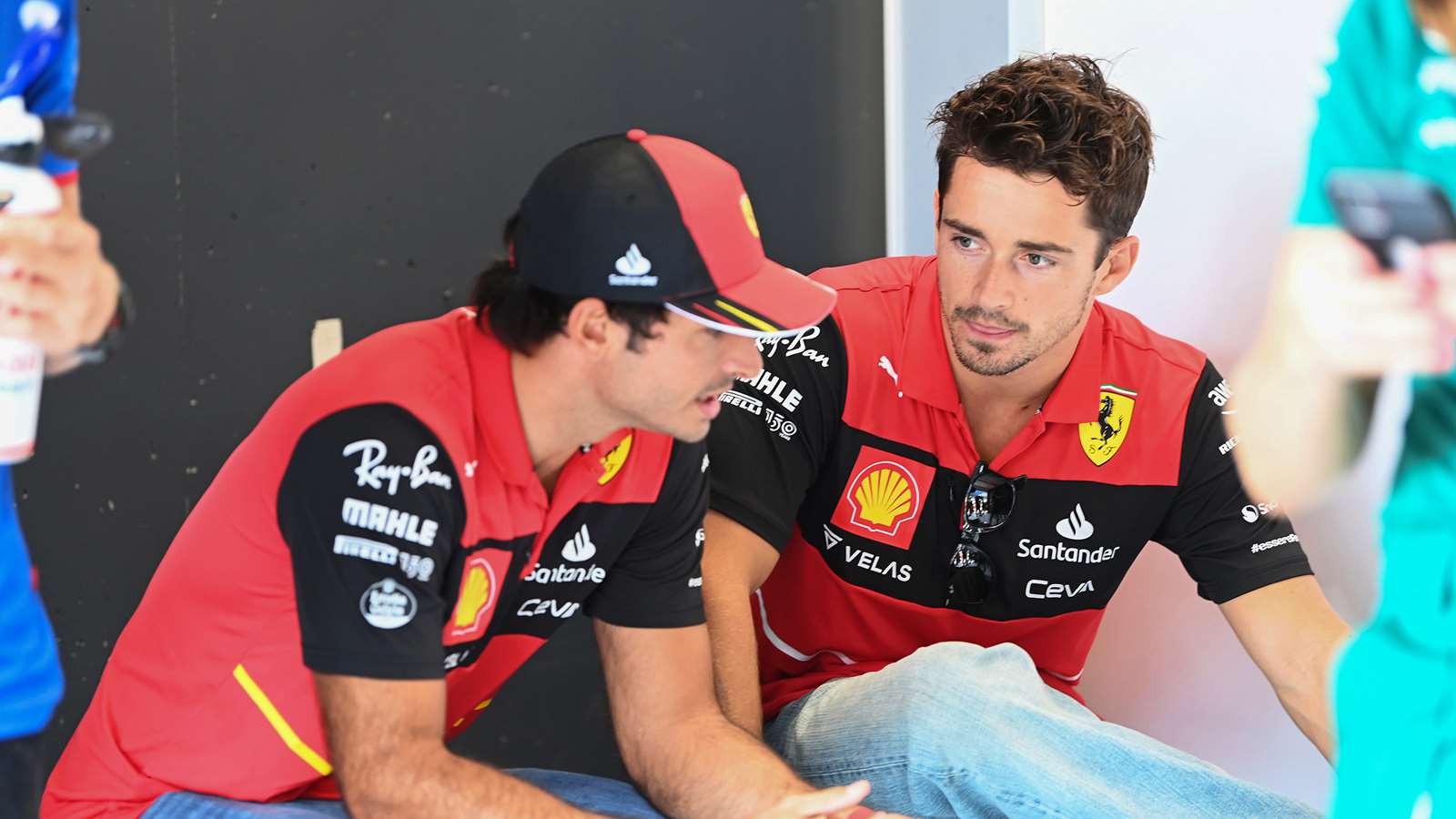 Playera Polo de la Escuderia Equipo de Formula 1 Ferrari F1