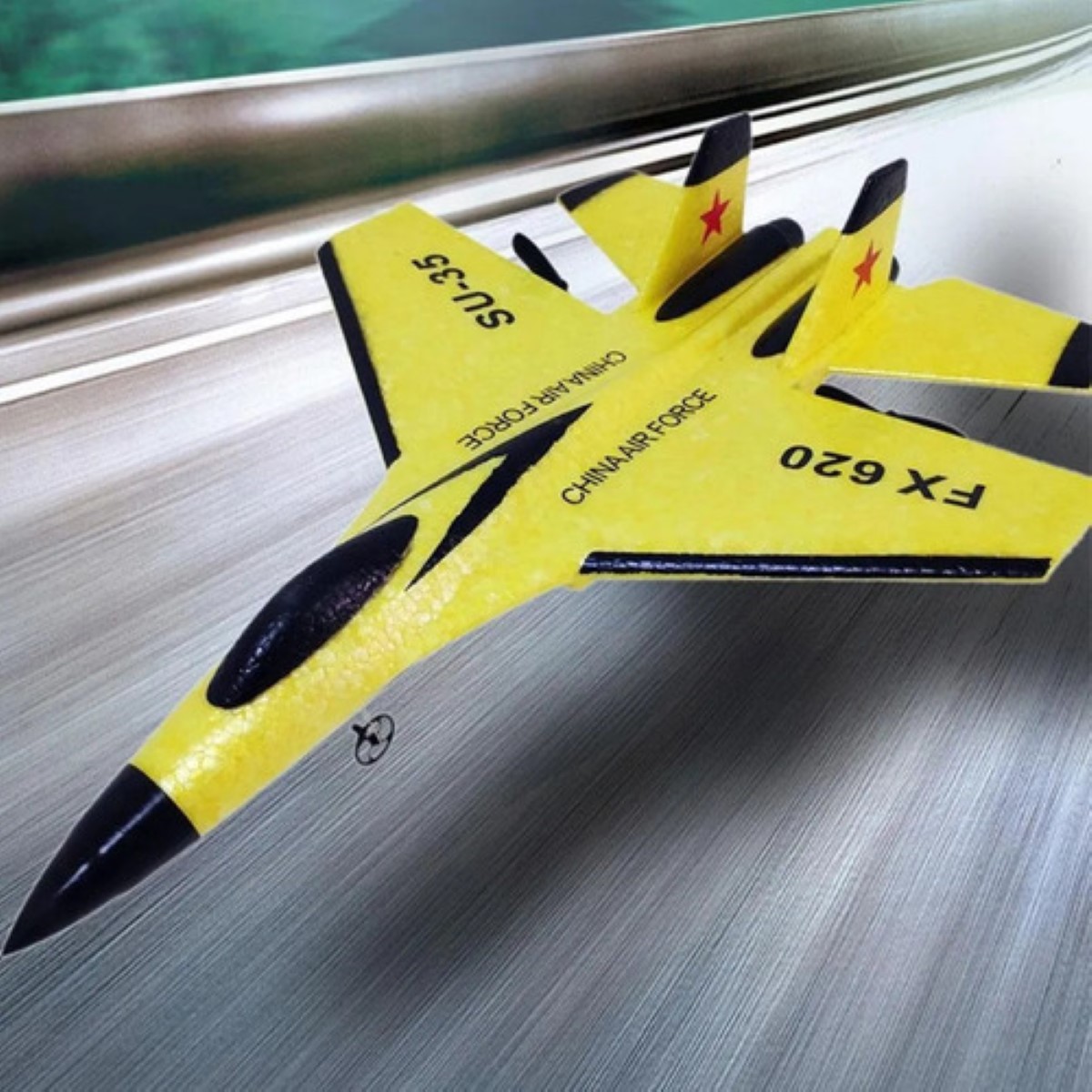 Avión De Combate Su35 Fx620 A Control Remoto AMARILLO