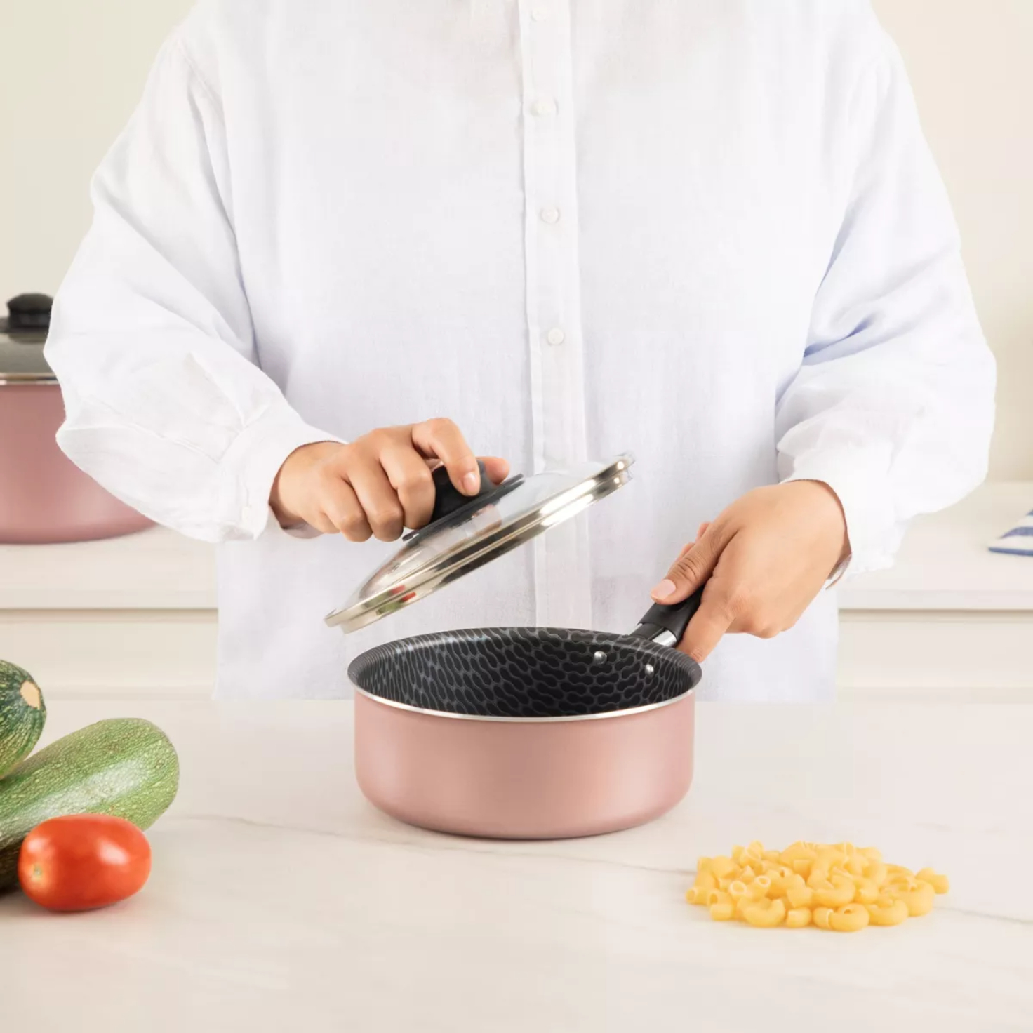 Batería De Cocina Ekco 88194 32 Piezas Con Antiadherente