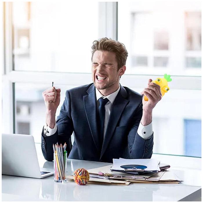 Practicos Juguetes Relajantes MXPCW-001-5 1Pza Zanahoria Goma Blanda TPR NaranjaVerde, PopCarrotOrange