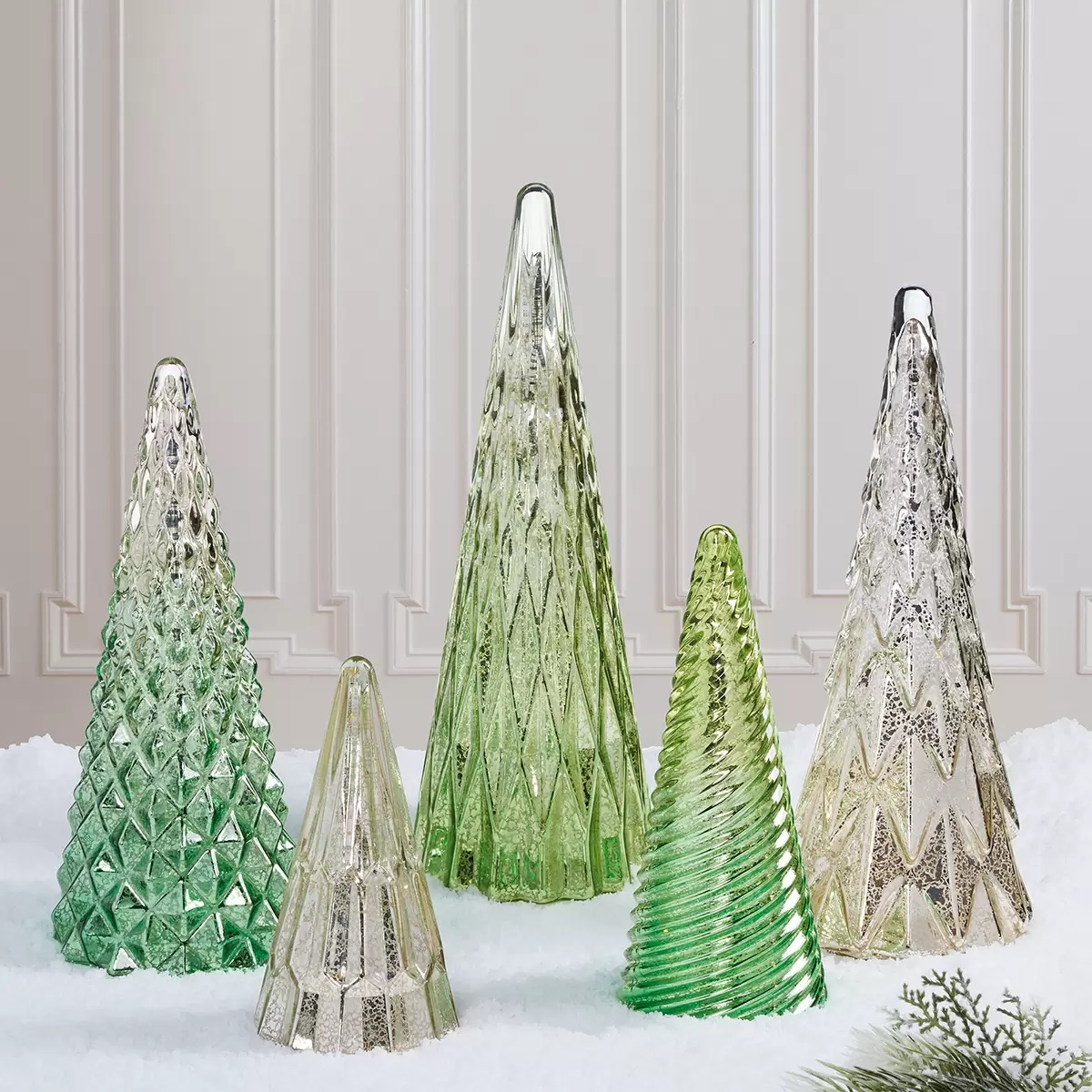 Juego de 5 Árboles de Vidrio con Luz LED Verdes para Decoración de Mesa Navideña de Interiores