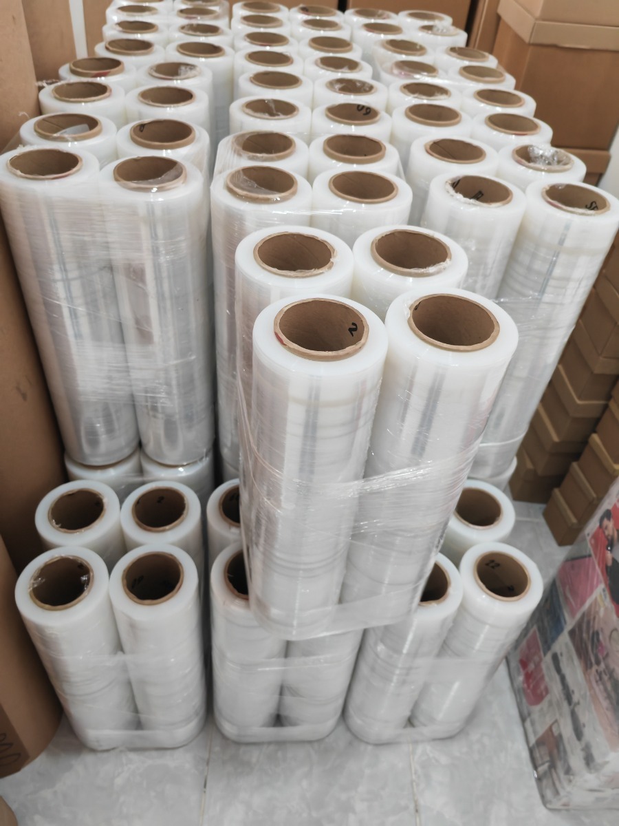 Pack De 2 Rollos De Playo Emplaye Grueso Polistretch Material de Empaque y Embalaje 18 pulgadas Calibre 80 1100 ft 6 Kg