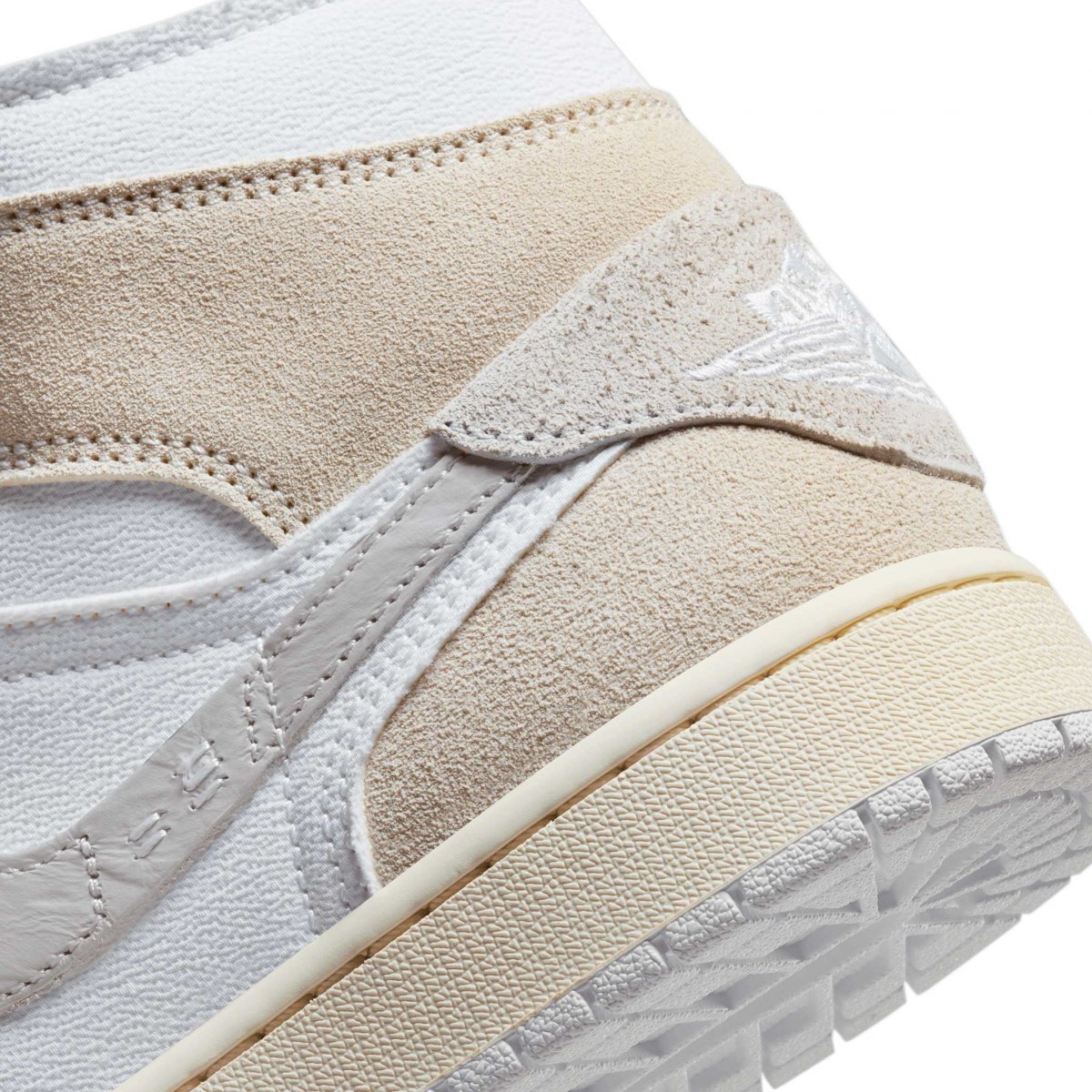 Tenis Air Jordan 1 Mid Se Craft Tech Grey DM9652-120