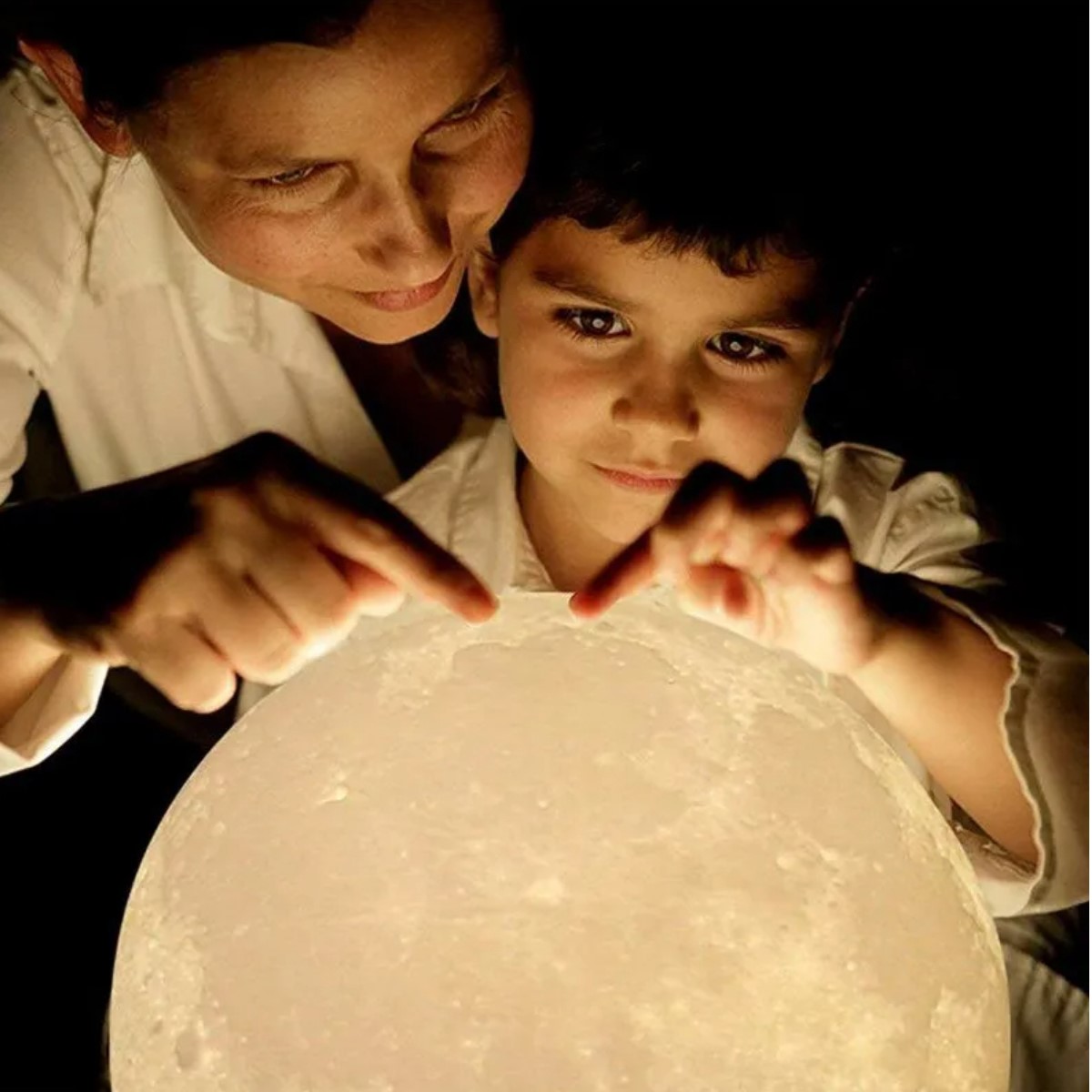 Lampara Luz Nocturna LED recargable 3D lámpara Luna táctil decoración hogar USB adorno led brillo