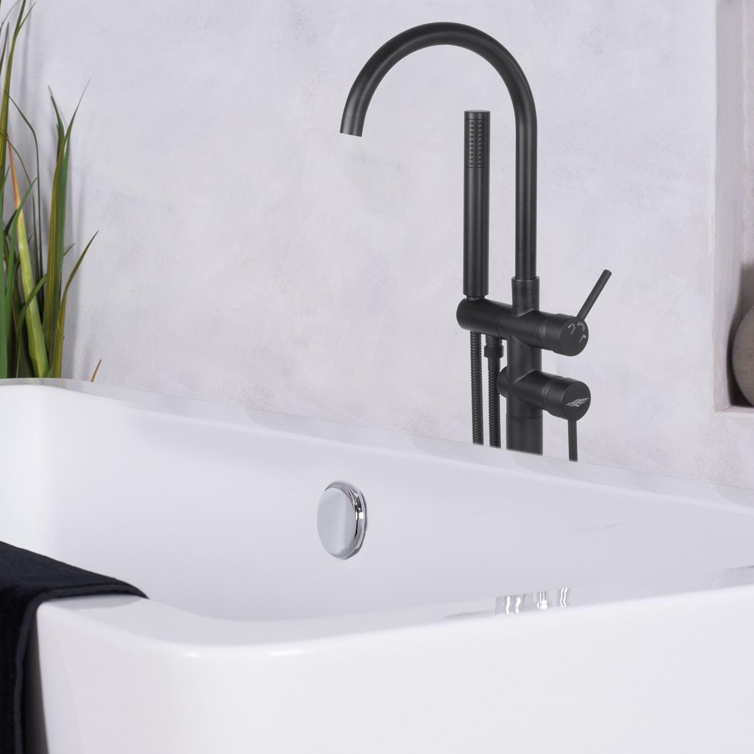 Llave De Piso Tina Grifo Bañera Minimalista Baño Negro