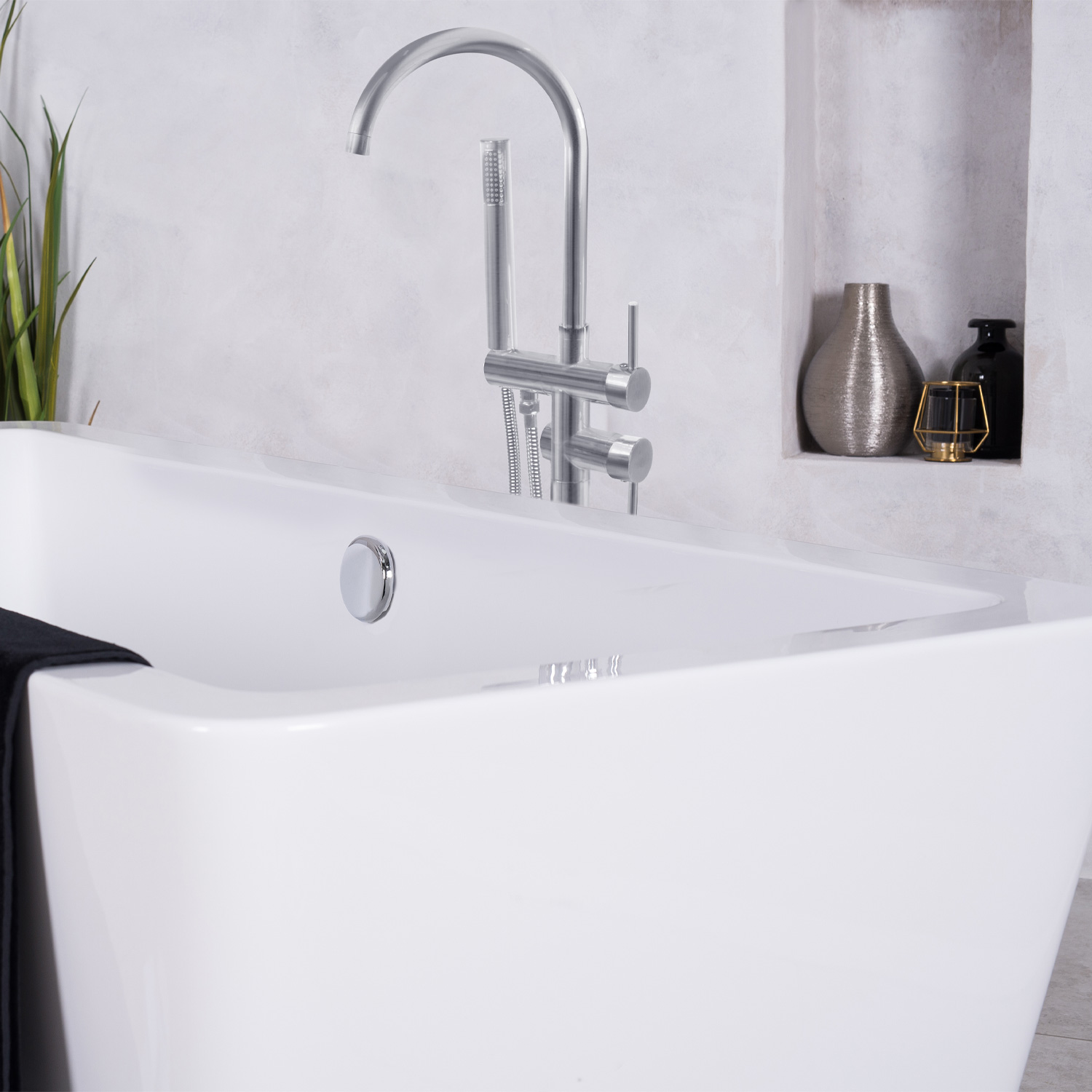 Llave Mezcladora De Piso Bañera Tina Baño Grifo Minimalista Plata