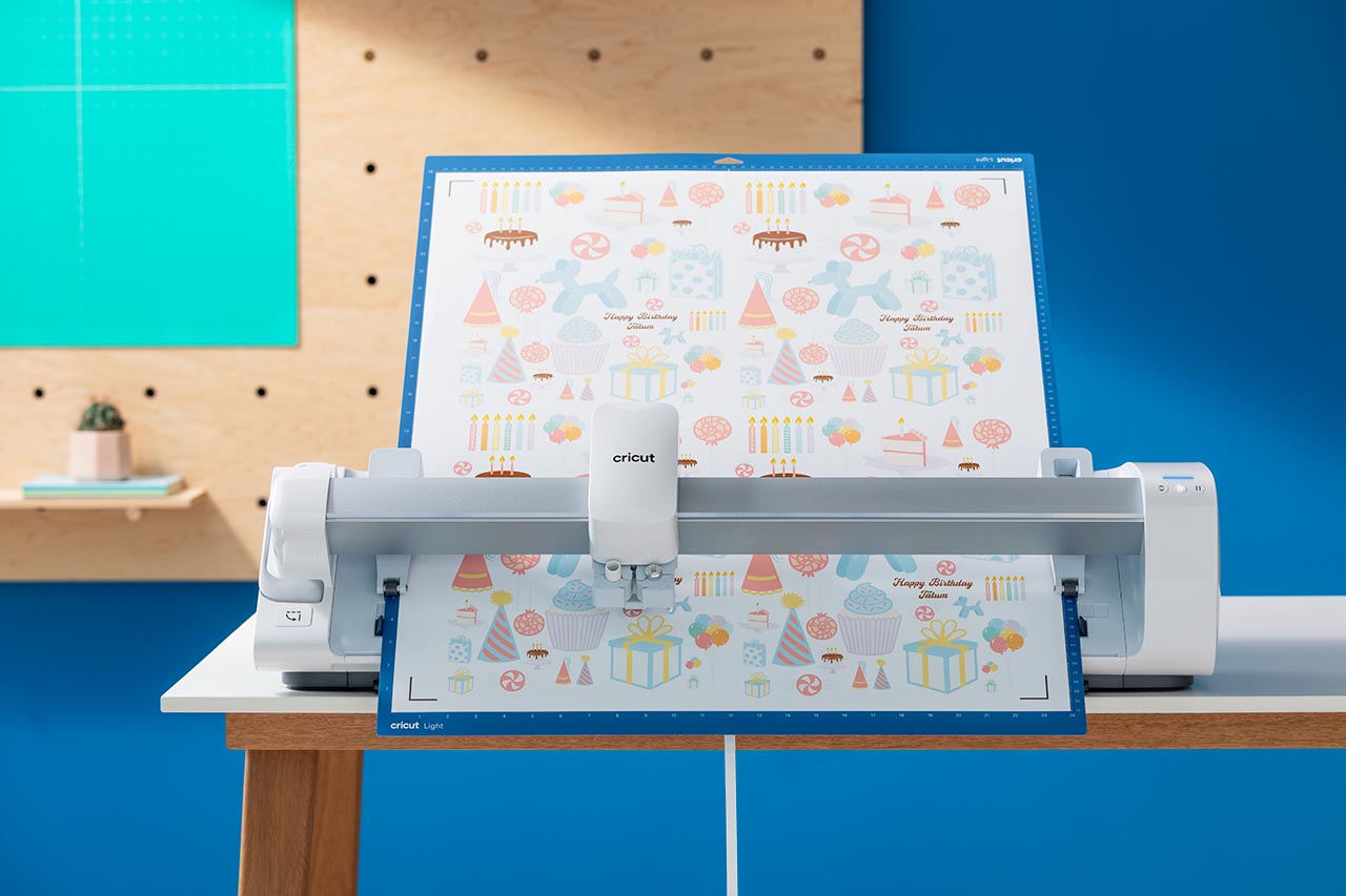 Plotter de Corte Profesional Cricut Venture Smart | 2008739.