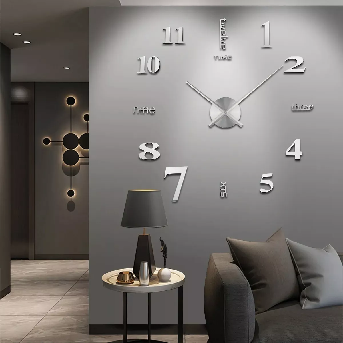 Reloj pared 2025 moderno plateado