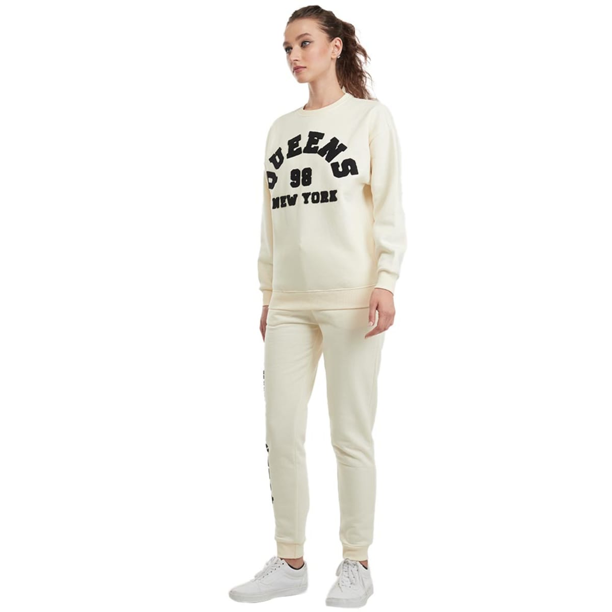 Sudadera y pants beige para mujer, marca Love to Lounge, mod. 1097335