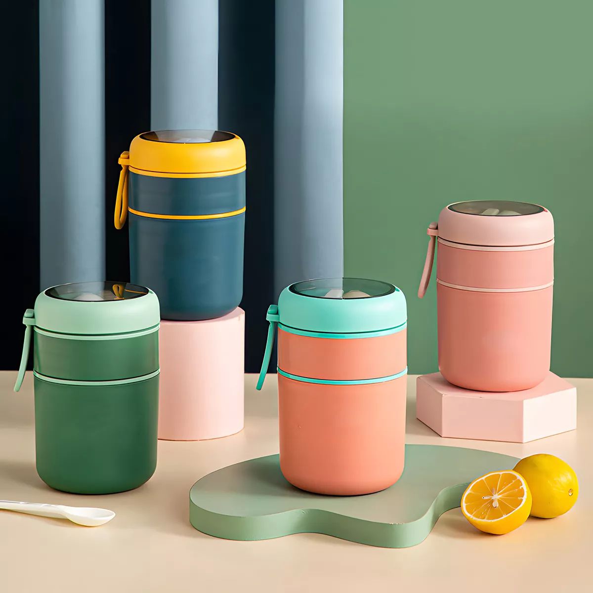 Lonchera Termica Acero Inoxidable De 710ml Incluye Cuchara color AZUL.