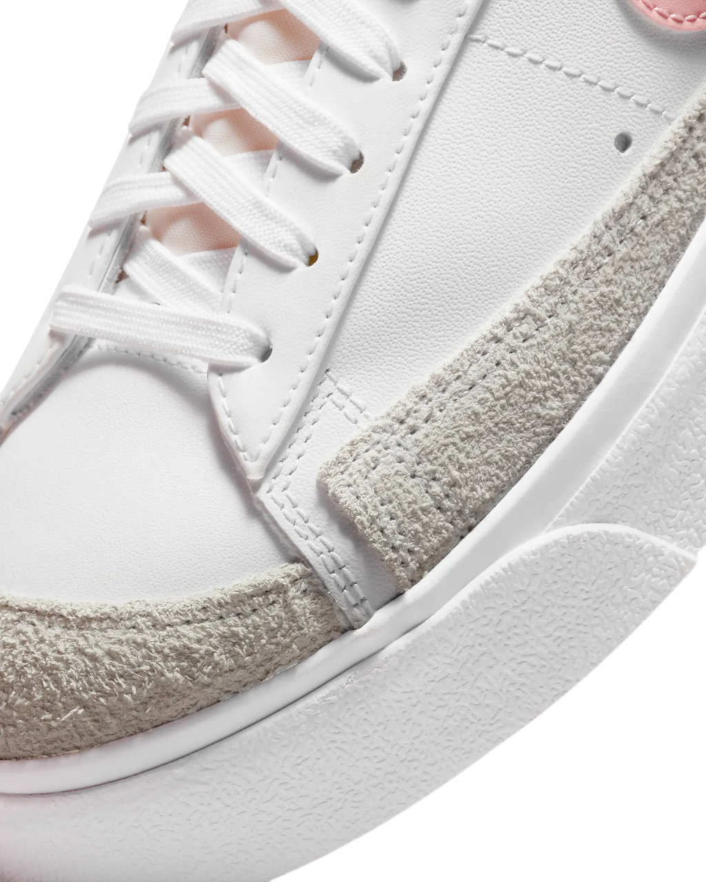 Tenis Nike Blazer Platform DJ0292-103