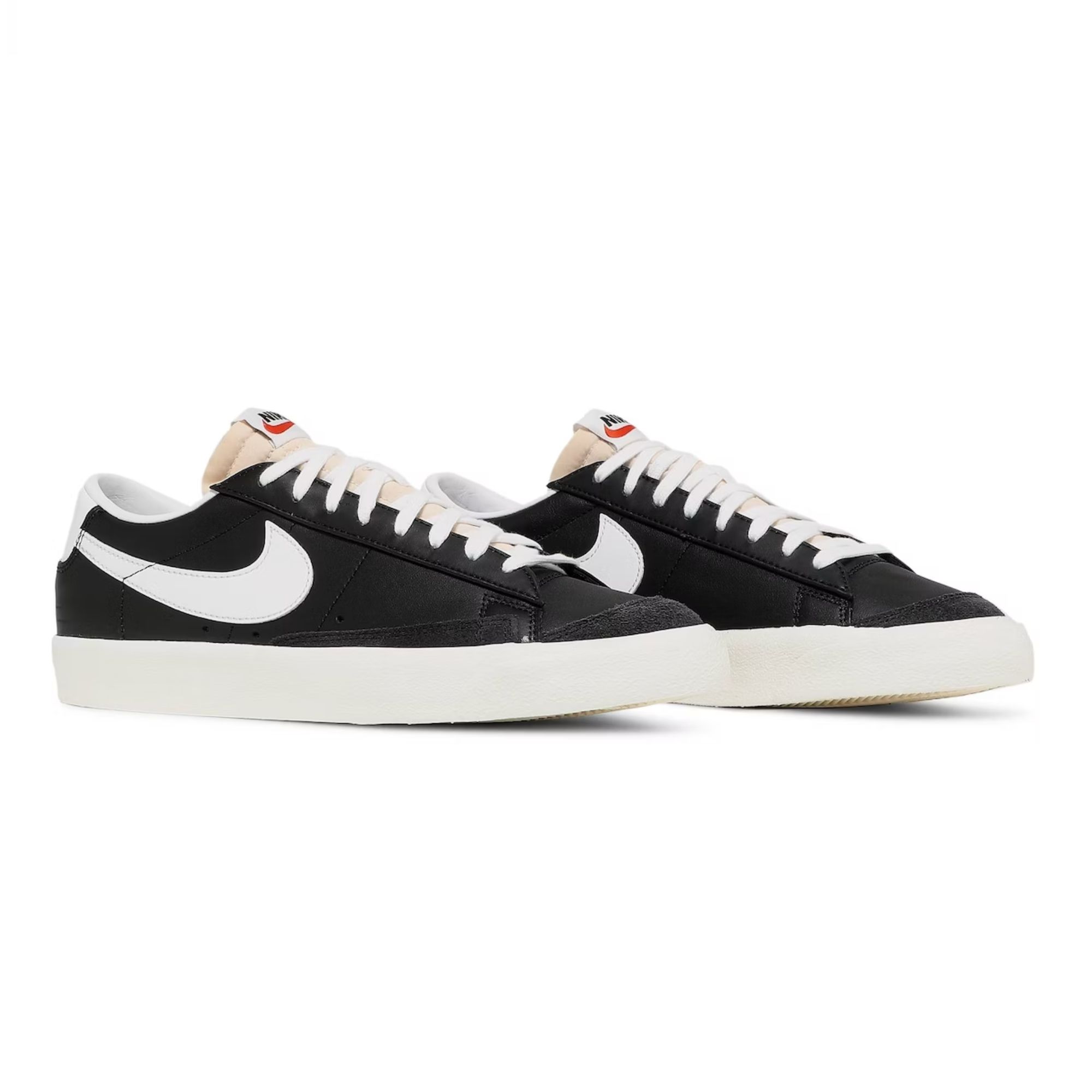 Tenis Nike Blazer Low '77 Vintage Negro con Blanco Originales DA6364001