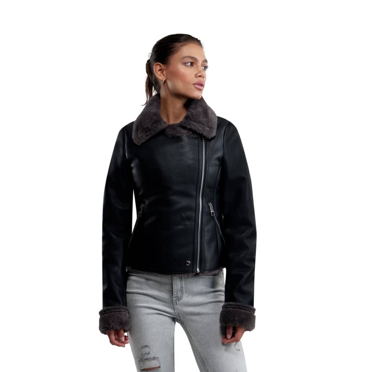 Chamarra Holly Land para mujer, color negro con tacto de piel, mod