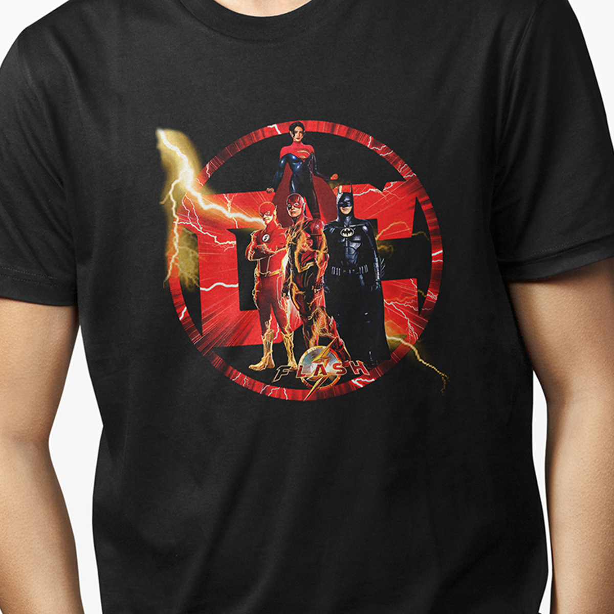 Playera Urbana para Hombre - Flash Película Batman Super Girl DC