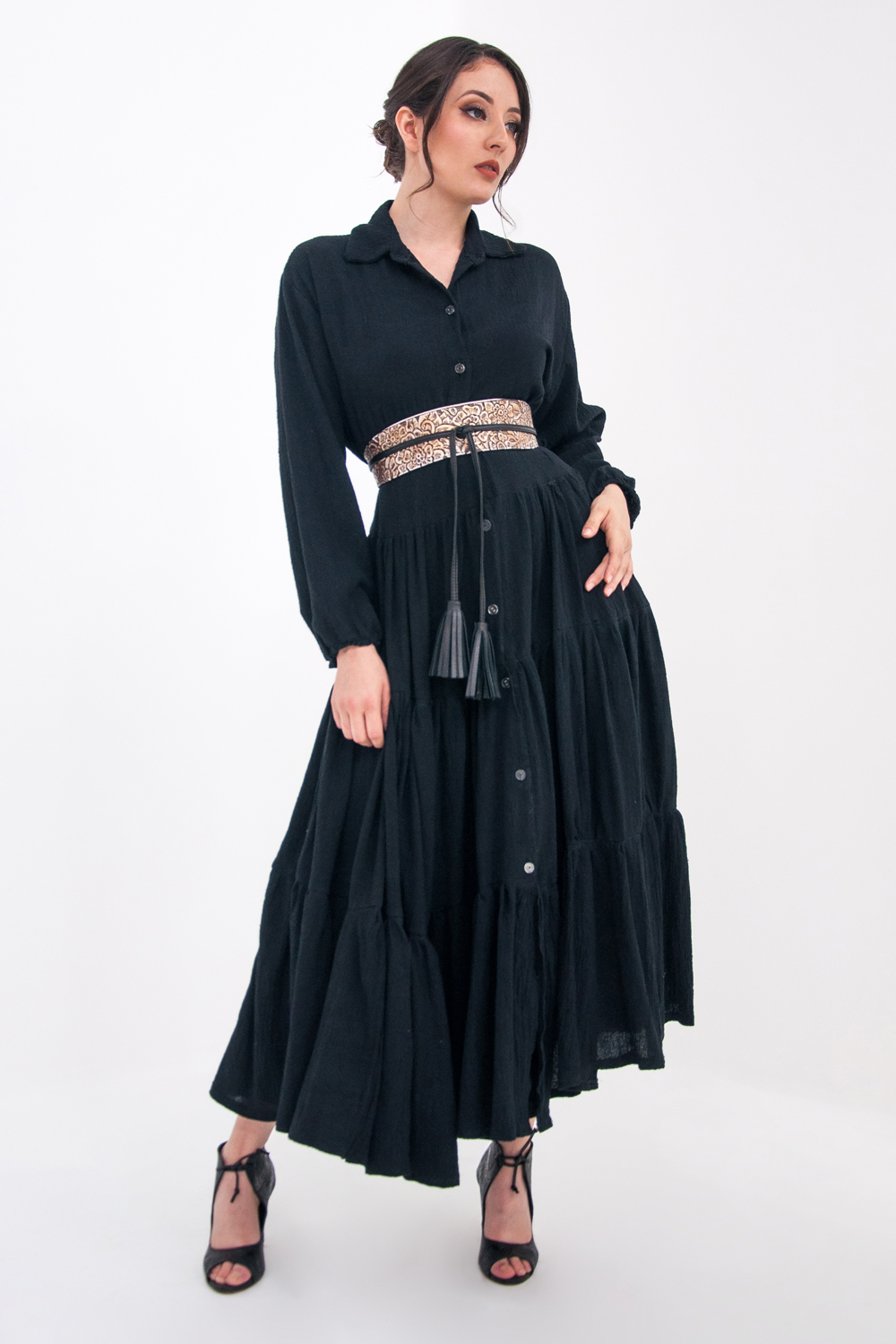 Vestido A ÁNGELOZANO camisero de manta algodón color Negro, con cinto piel gabada y pintada. AL-W38