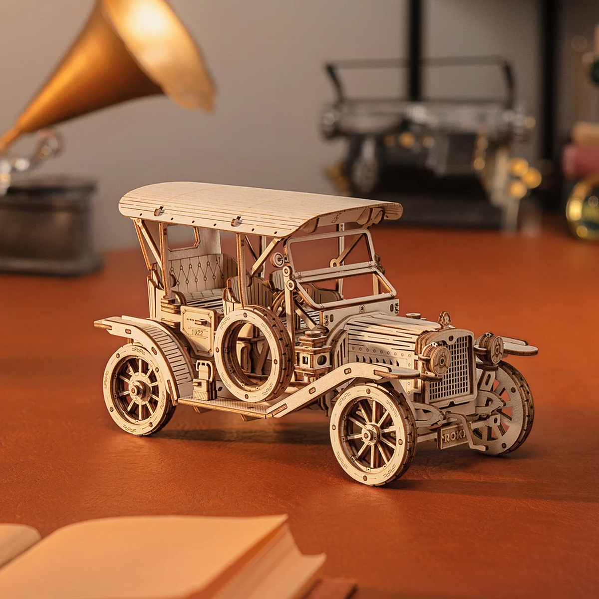 Rompecabezas 3d de Madera Coche Vintage Robotime.