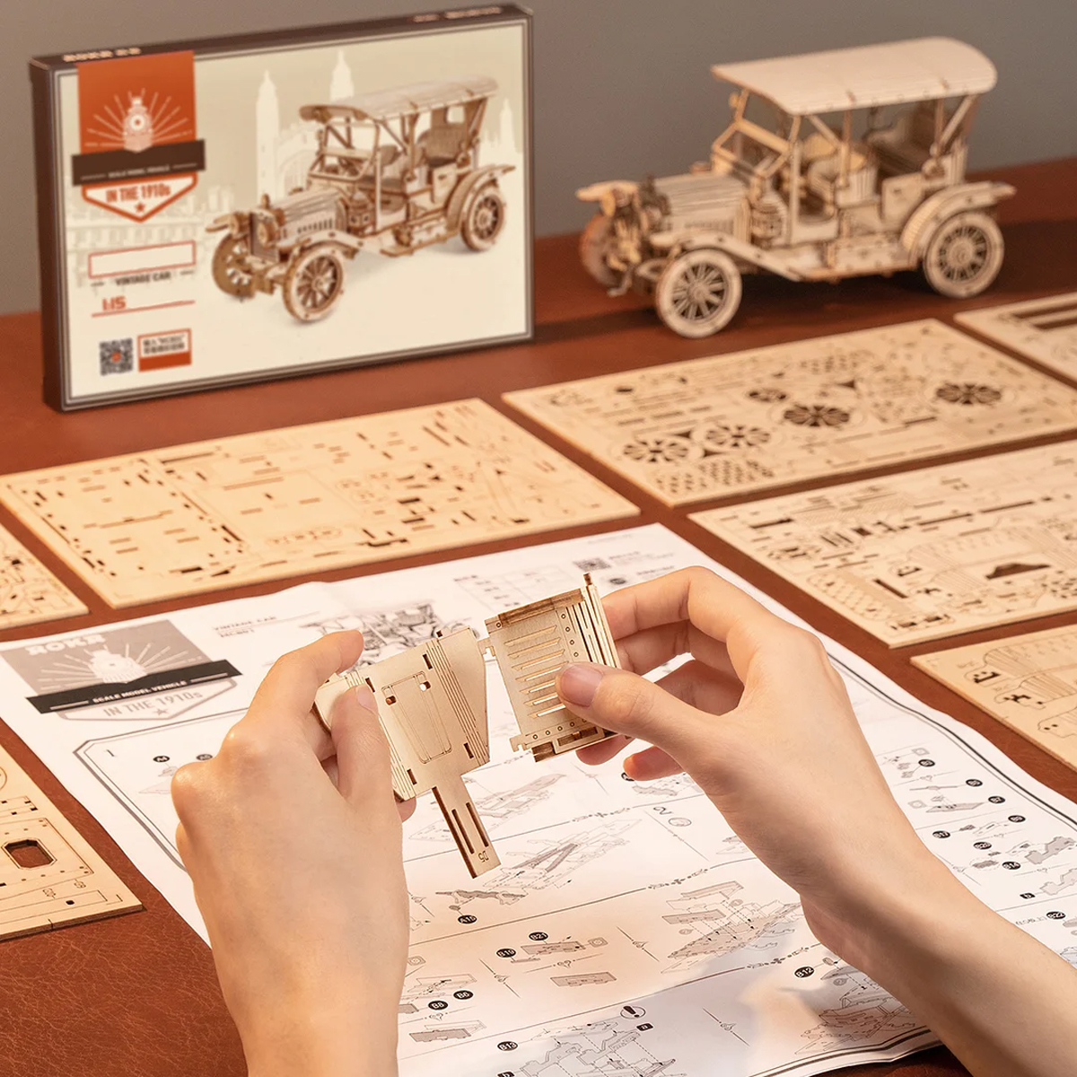 Rompecabezas 3d de Madera Coche Vintage Robotime.