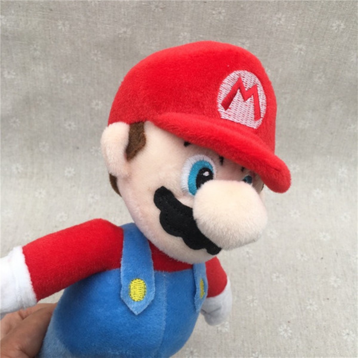 Peluches Super Mario Mario Altura: 25cm