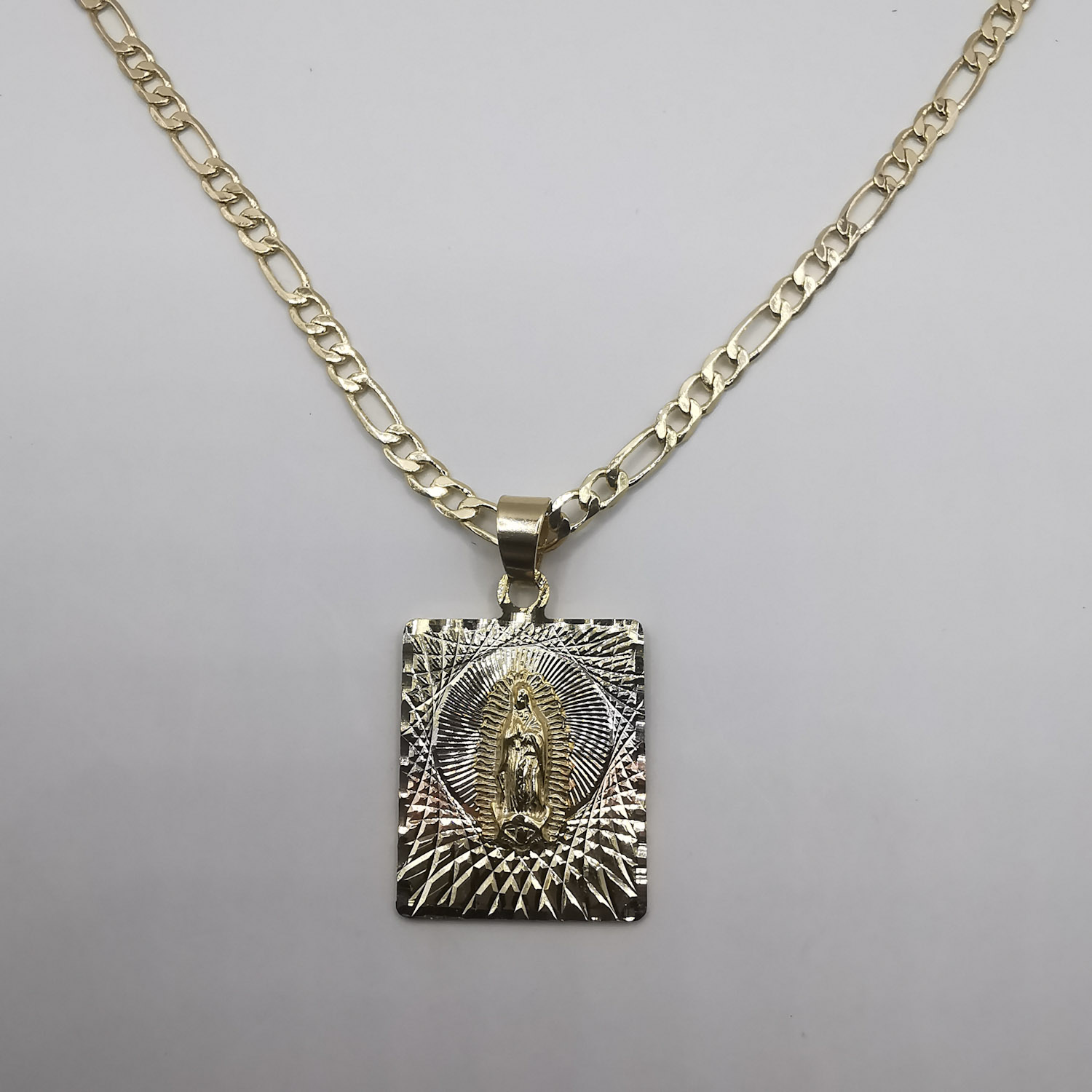 Medalla Virgen Guadalupe cuadro Cadena figaro chapa de oro de 18 K SILVER & GOLD