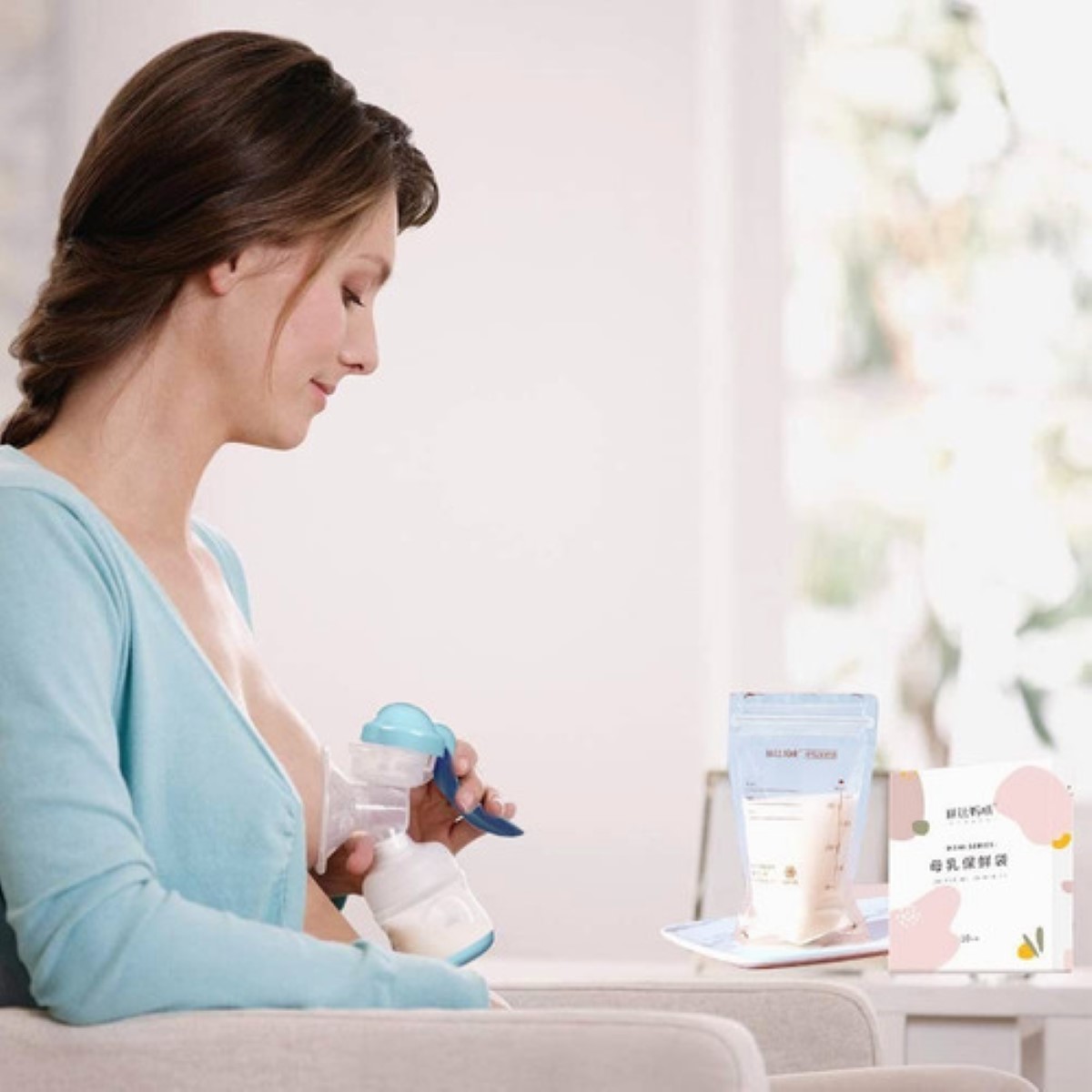 Extractor De Leche Materna Saca Leche Con 10 Bolsas Azul