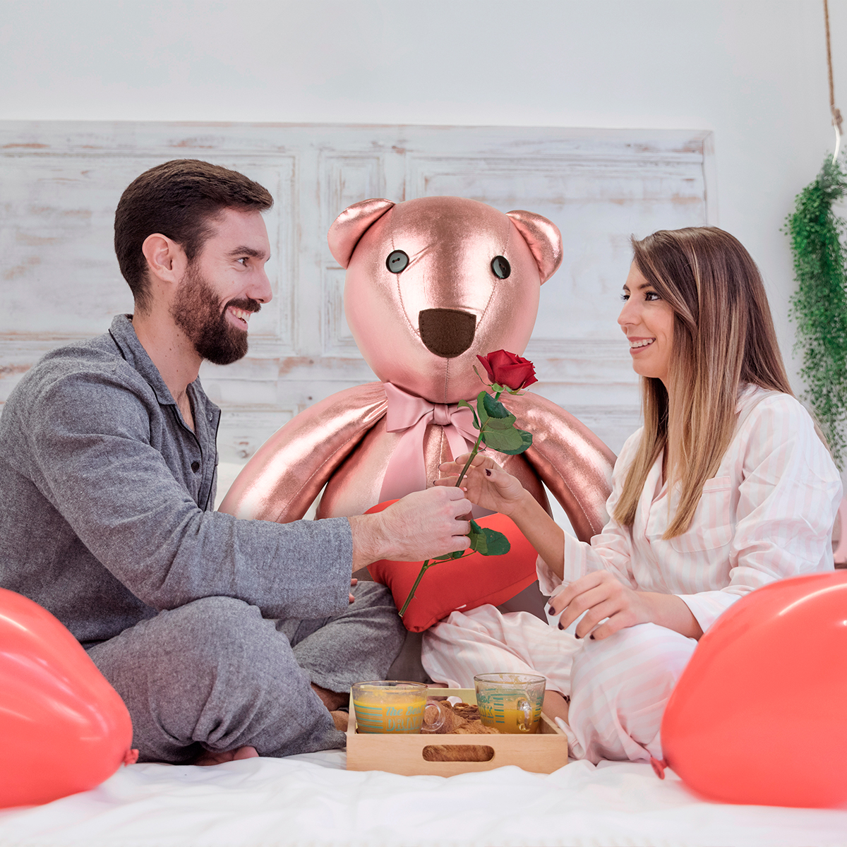 Oso peluche 140 cm Tv Ofertas regalo de San Valentín, 14 de Febrero, día del amor y amistad, día de la madre o cualquier ocasión de tela suave 