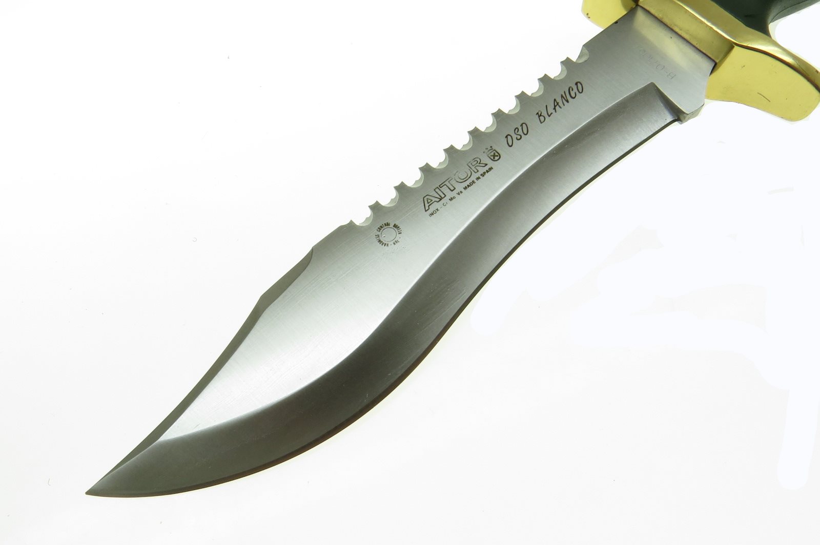 Ai16009 Aitor Oso Blanco Cuchillo Fnda Rigida Con Sierra