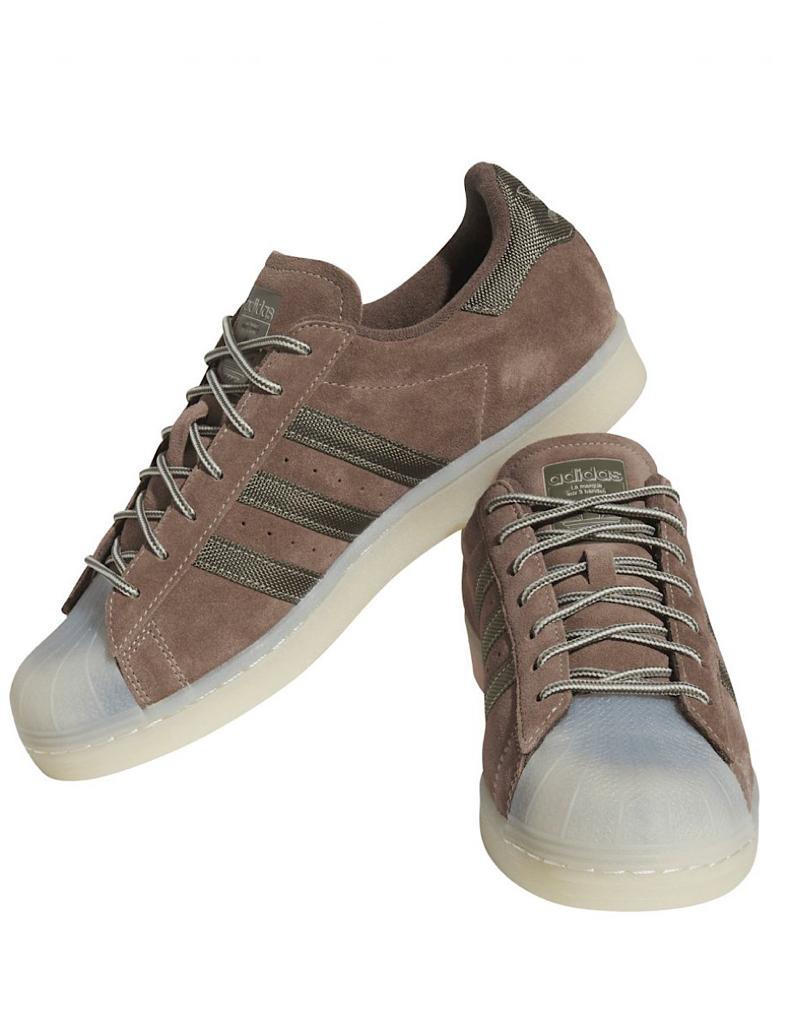 TENIS ADIDAS SUPERSTAR FOUNDATION CAFÉ CON GRIS