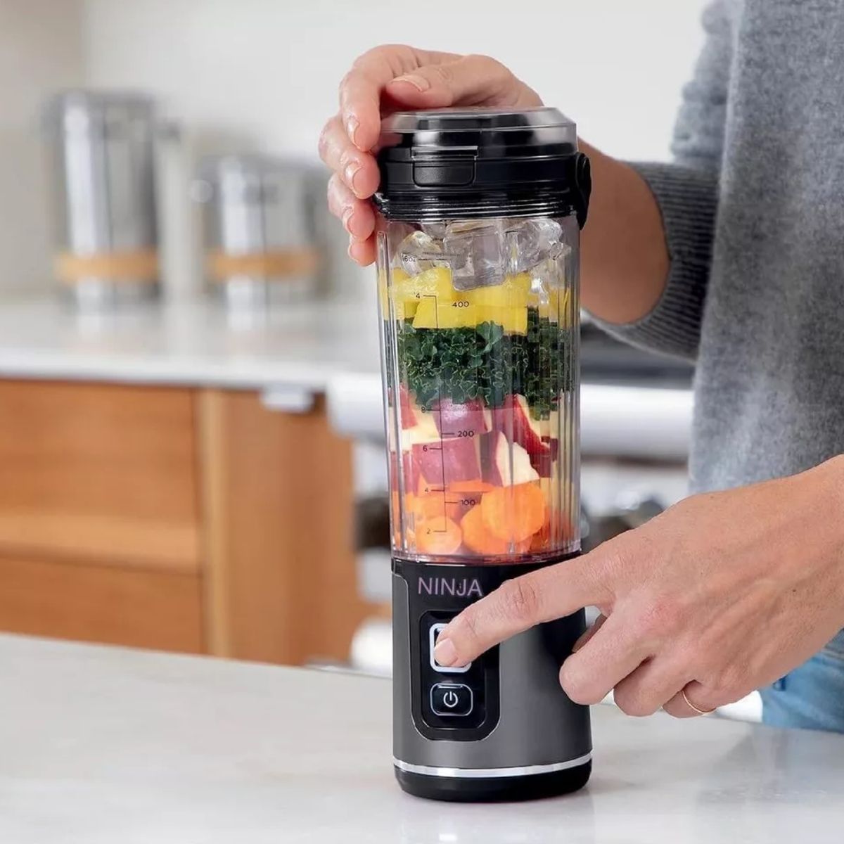 Licuadora Portátil Ninja Blast BC100BK Inalámbrica Recargable 16 Oz | 473ml Negro