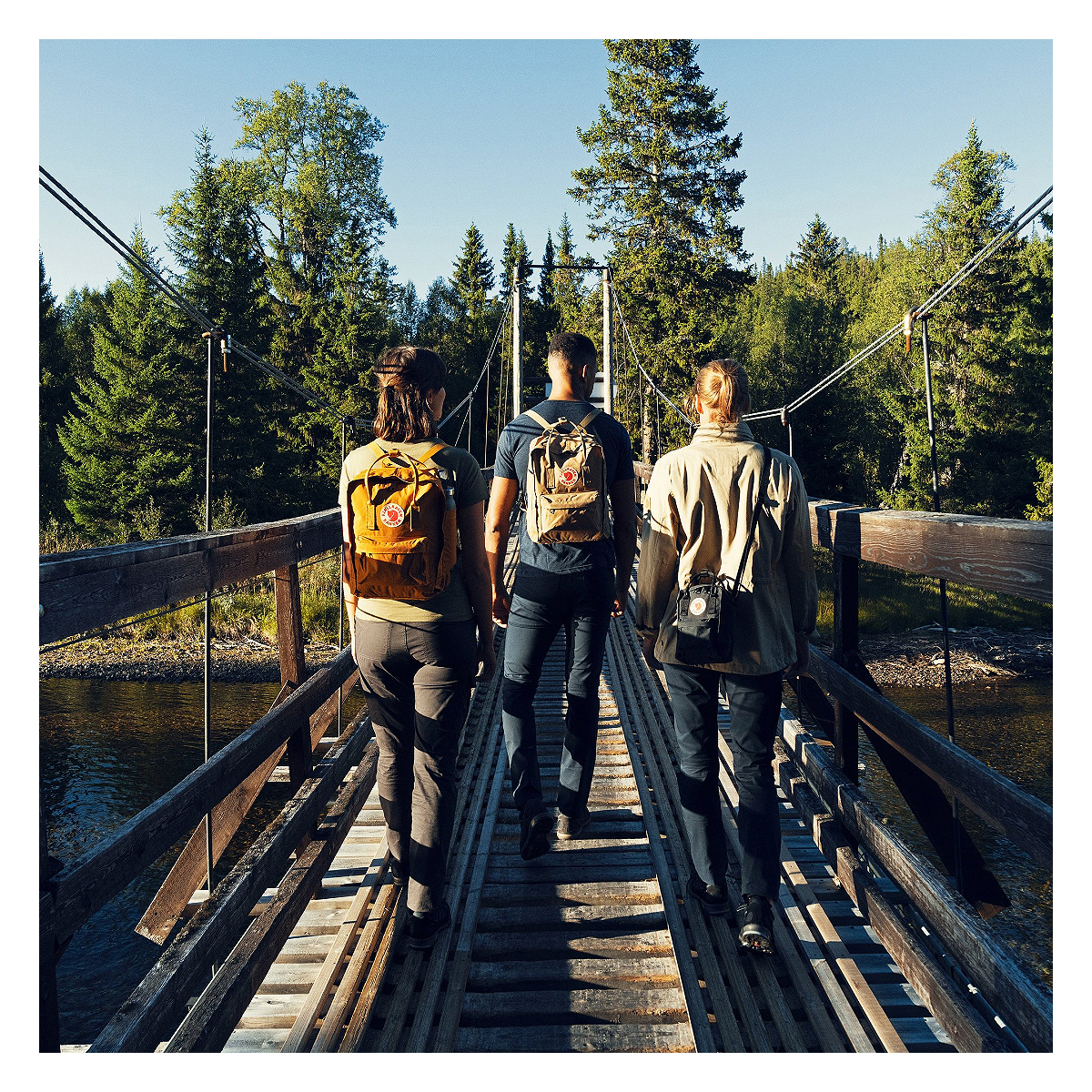 Mini Mochila Negra KanKen.