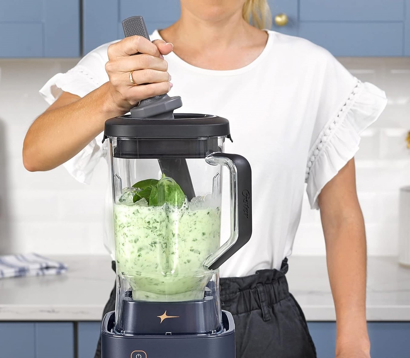 Licuadora Oster Pro Series 2172012 Potencia de 1100W SMS