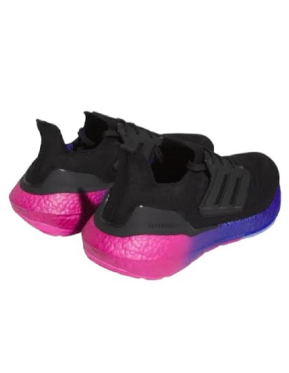 TENIS ADIDAS ULTRABOOST 22 NEGRO CON ROSA Y MORADO